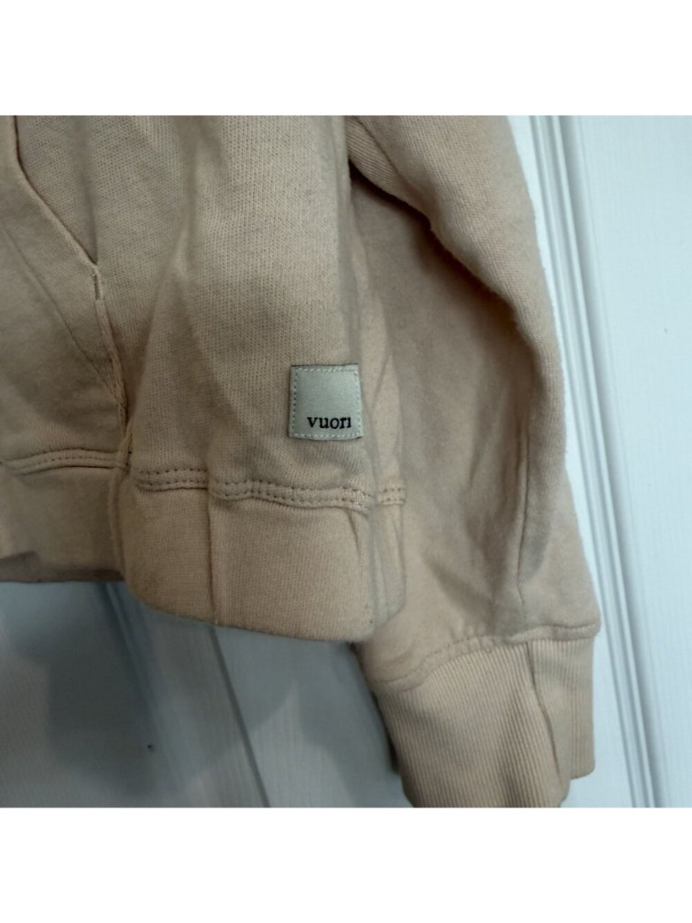 Vuori Cream Beige Half Zip Pullover Sweater Size Medium View 3